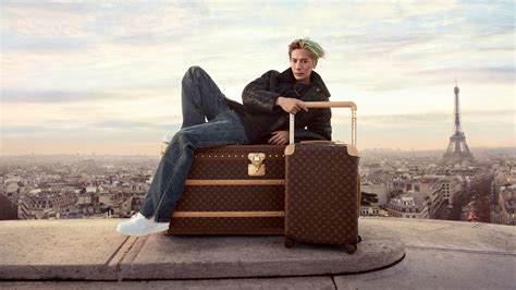 louis vuitton cryptocurrency|Louis Vuitton digital trunks.